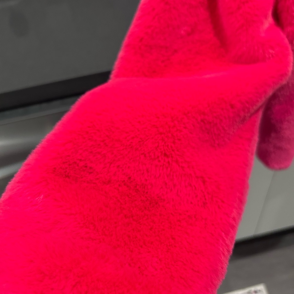Pink Jacket - Picture 6 of 8